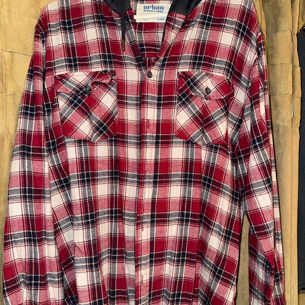 Urban Pipeline Red and Black Casual Button Down Shirt xl